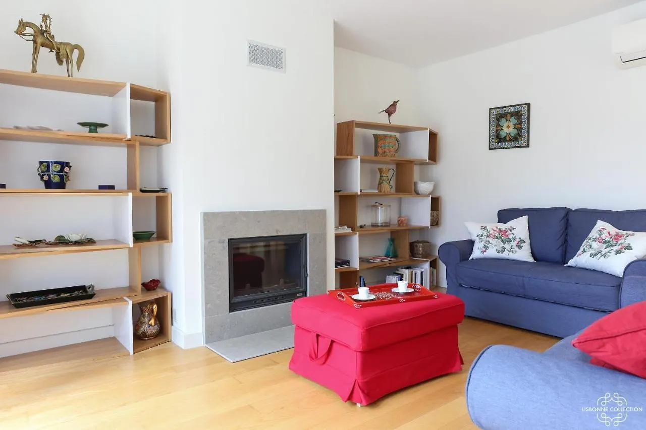 Azulejos' Charming Apartment With Terrace 2 By Lisbonne Collection